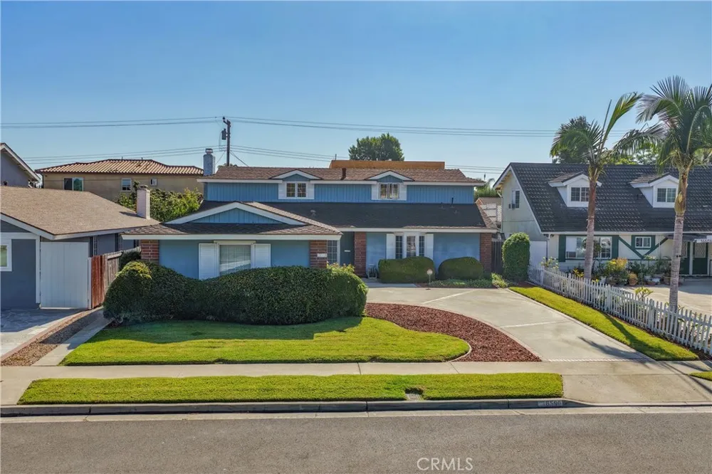 16596 Redwood Cr. Fountain Valley, CA 92708