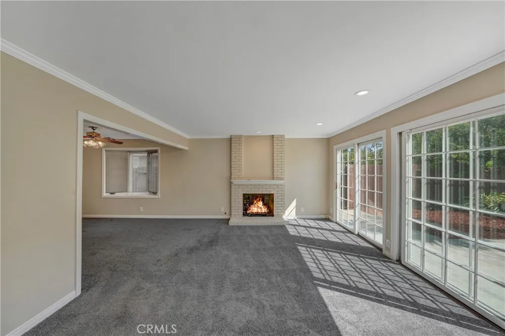 16596 Redwood Cr. Fountain Valley, CA 92708