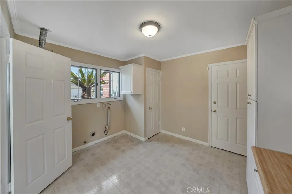 16596 Redwood Cr. Fountain Valley, CA 92708