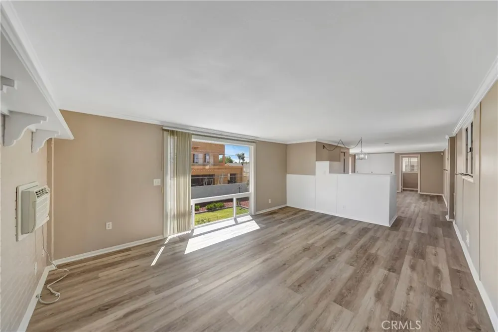 16596 Redwood Cr. Fountain Valley, CA 92708