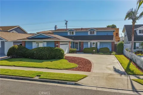 16596 Redwood Cr.