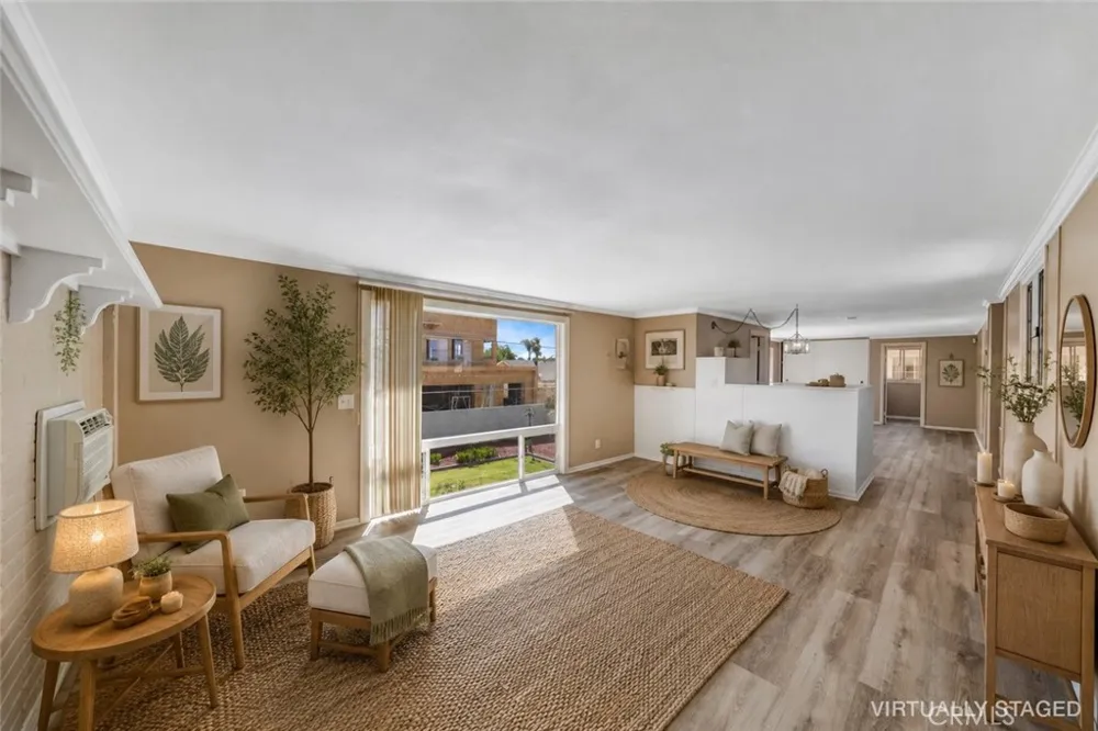 16596 Redwood Cr. Fountain Valley, CA 92708