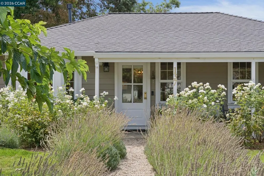 137 Adria Dr Pleasant Hill, CA 94523