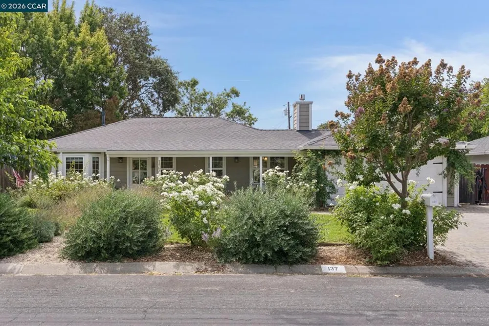 137 Adria Dr Pleasant Hill, CA 94523