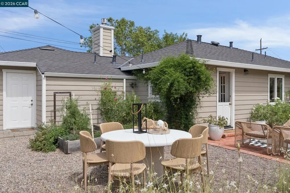 137 Adria Dr Pleasant Hill, CA 94523