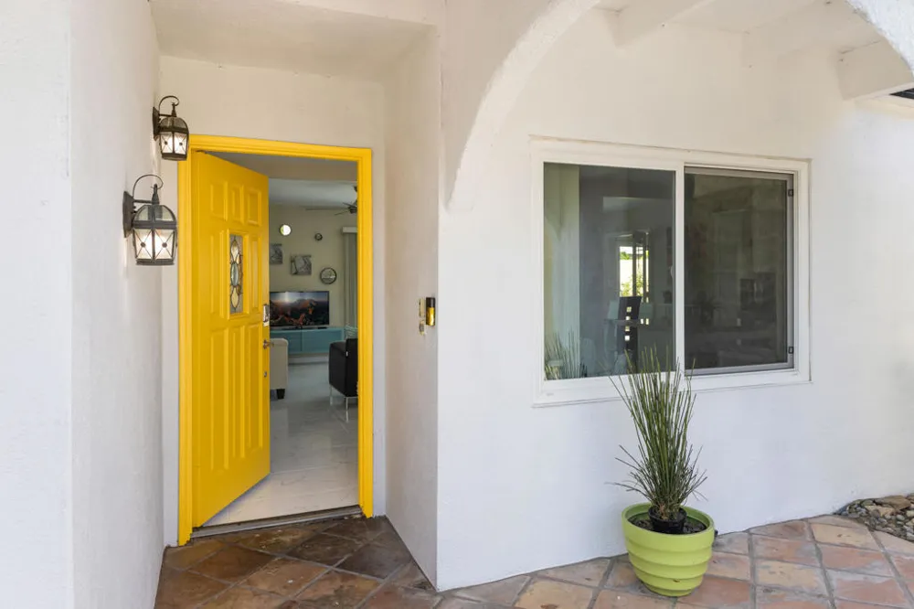 4385 E Paseo Caroleta Palm Springs, CA 92264