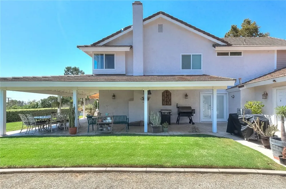 9547 Manzanita Drive Alta Loma, CA 91737