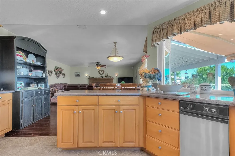 9547 Manzanita Drive Alta Loma, CA 91737