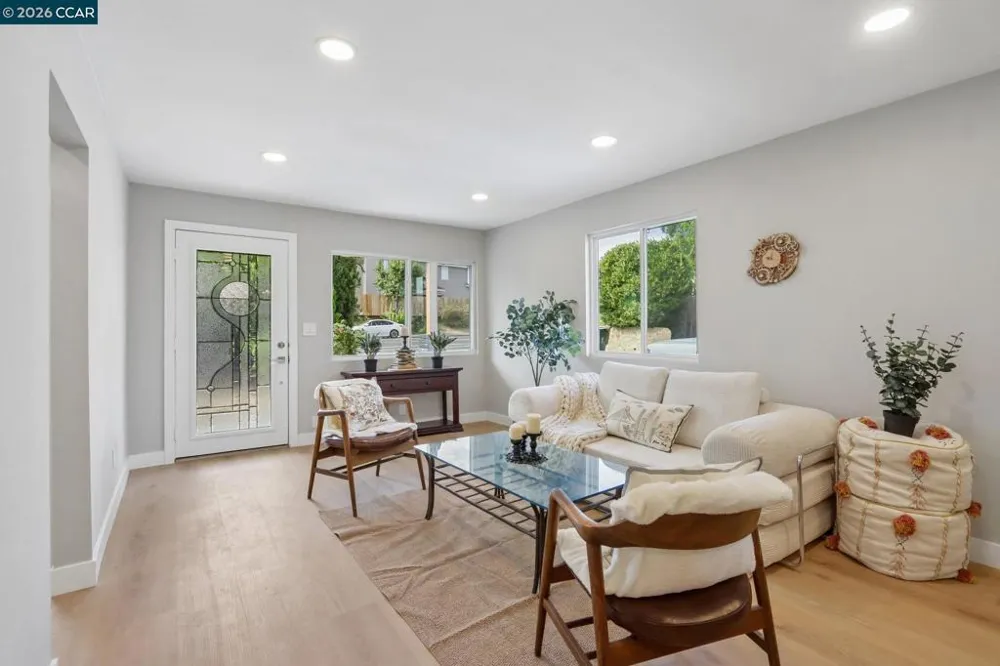 236 Center Ave Pacheco, CA 94553