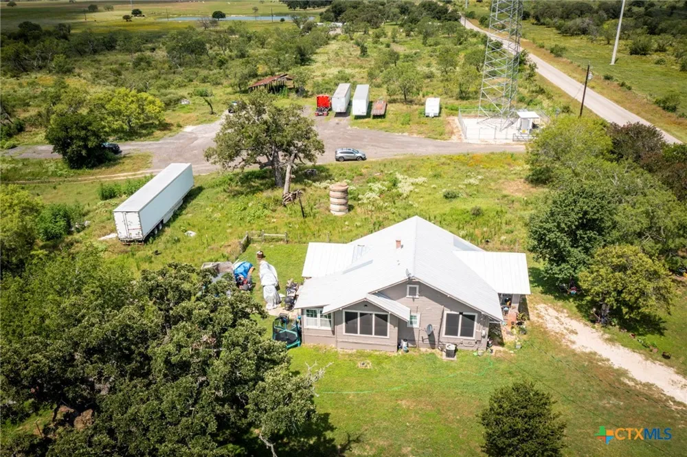 181 Pine Meadow Road Seguin, TX 78155