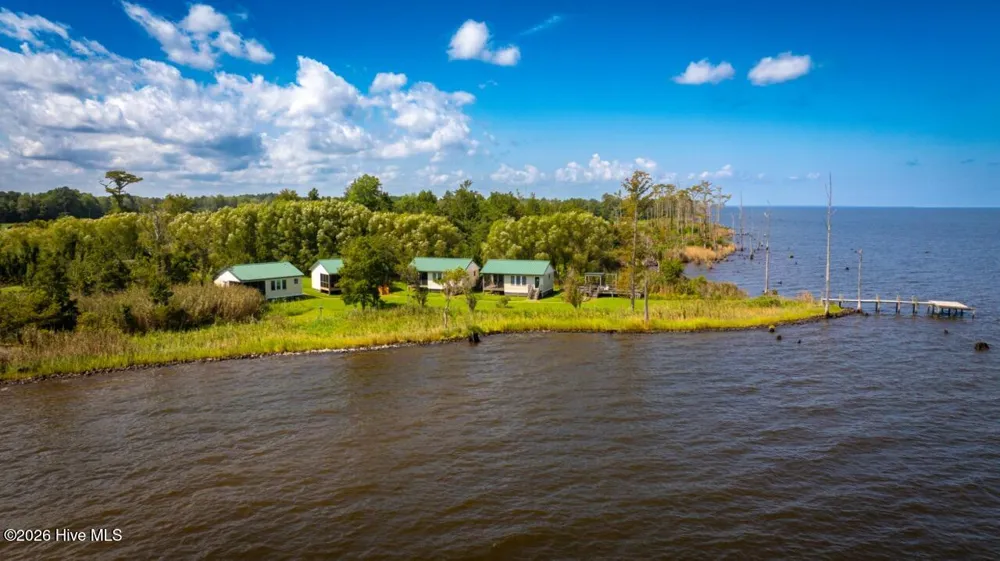 139 Lasseters Landing #D Columbia, NC 27925