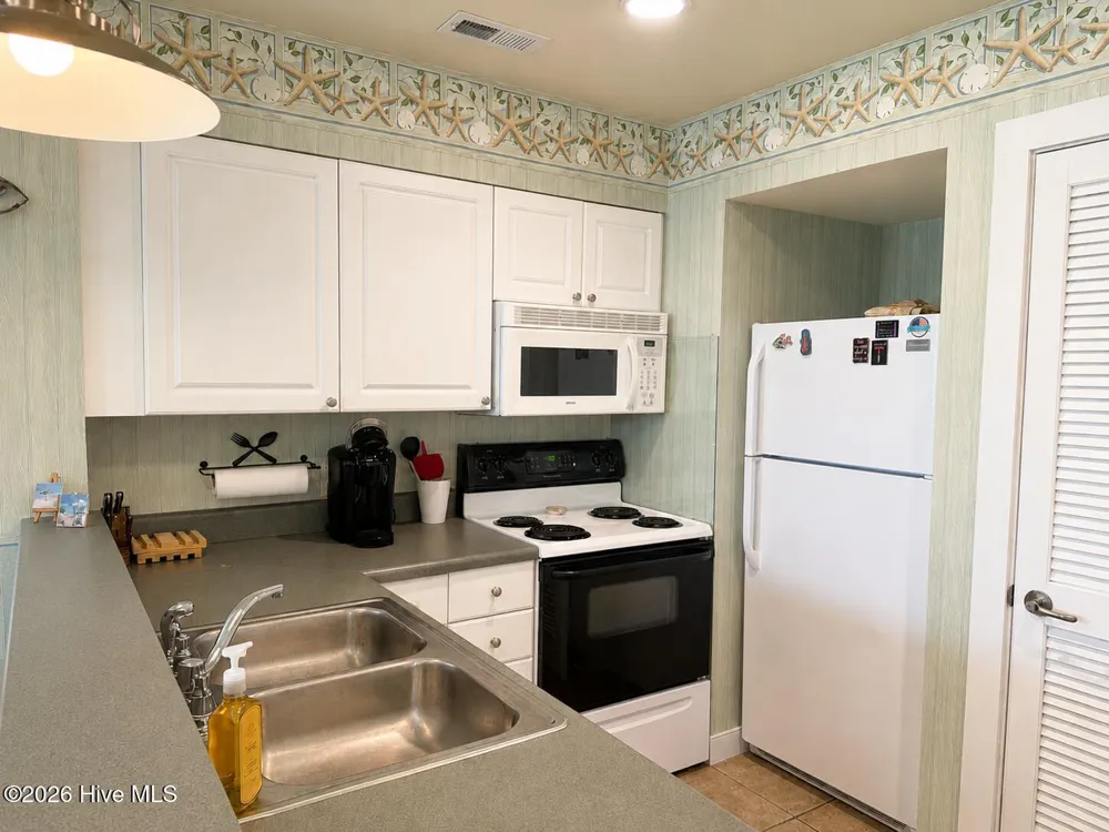 139 Lasseters Landing #D Columbia, NC 27925