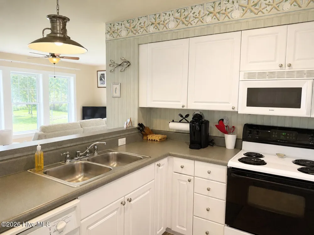 139 Lasseters Landing #D Columbia, NC 27925