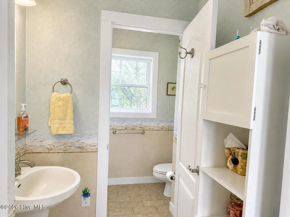 139 Lasseters Landing #D Columbia, NC 27925