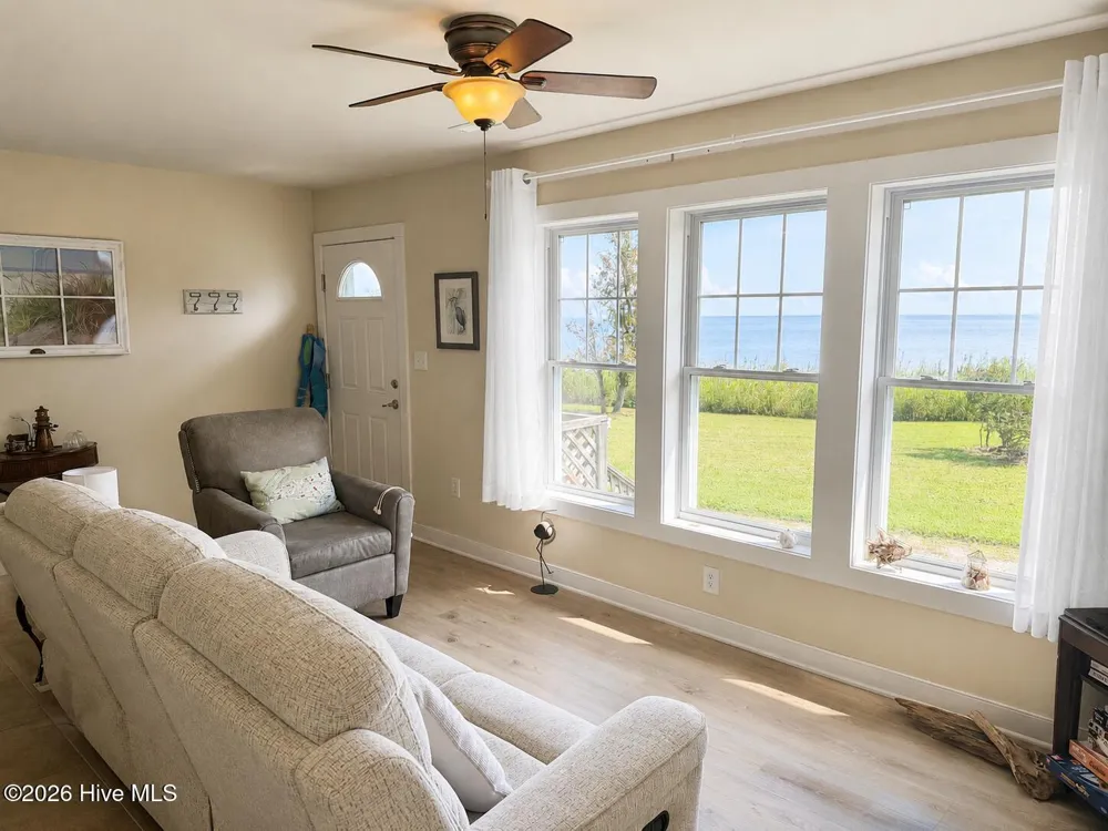 139 Lasseters Landing #D Columbia, NC 27925