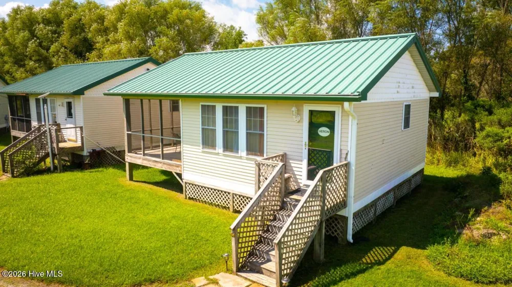139 Lasseters Landing #D Columbia, NC 27925