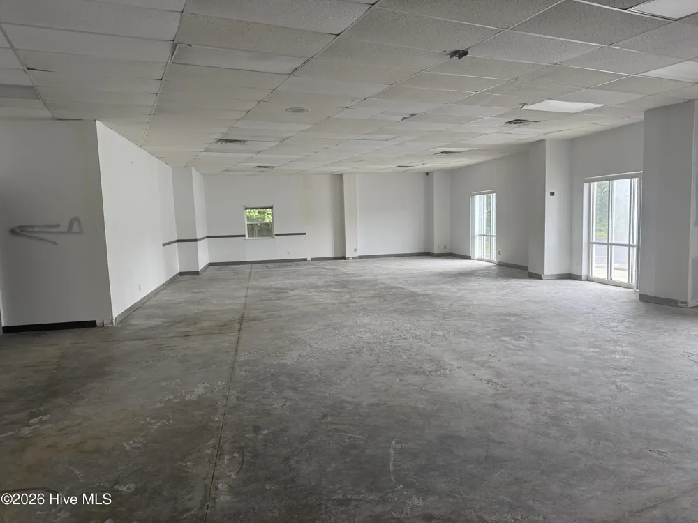 1385 John Small Avenue Washington, NC 27889