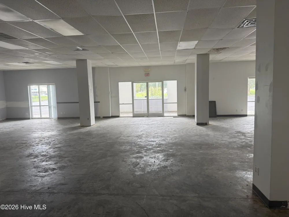 1385 John Small Avenue Washington, NC 27889