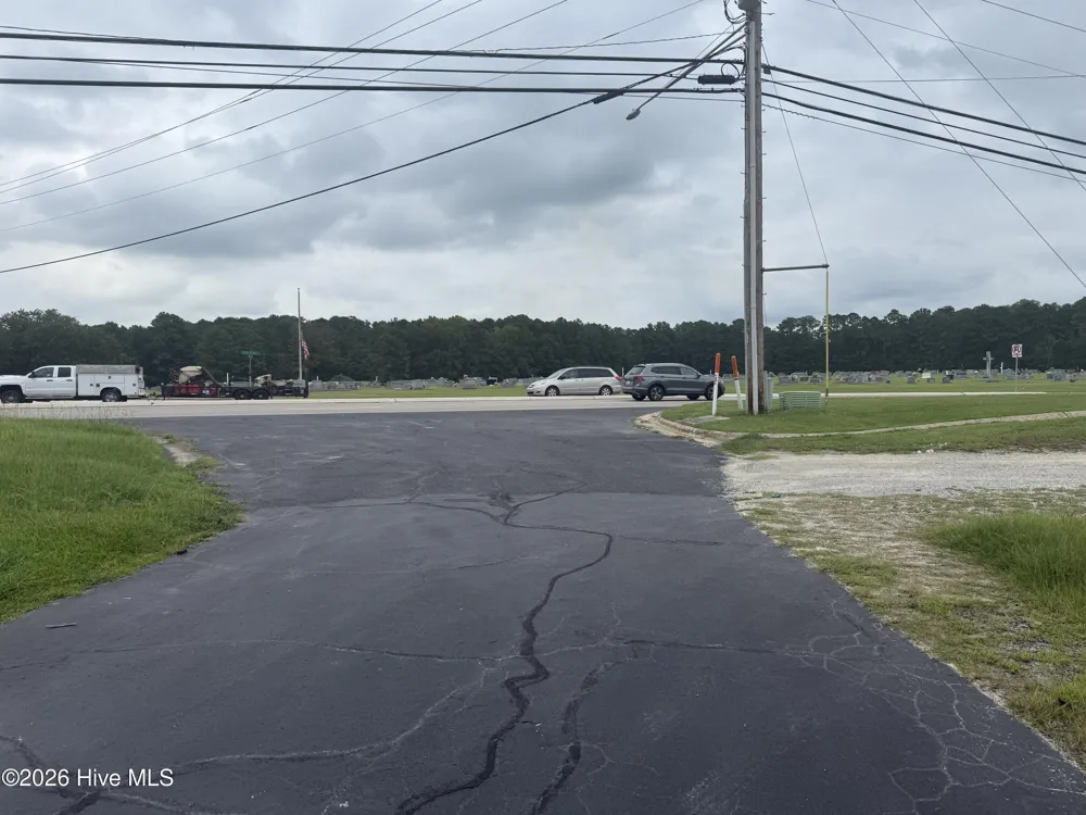 1385 John Small Avenue Washington, NC 27889