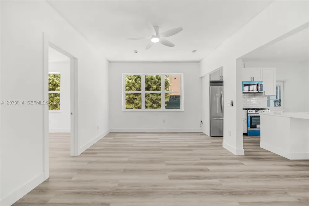 340 NE 125th St North Miami, FL 33161
