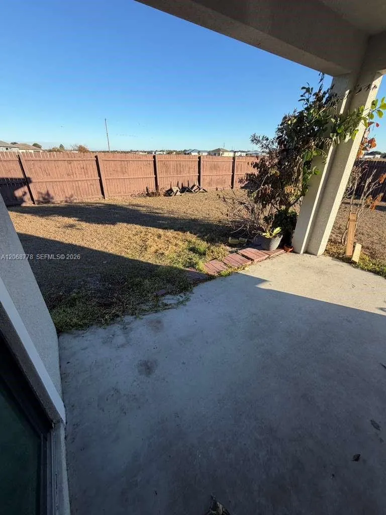 9026 W Mac Ct La Belle, FL 33935