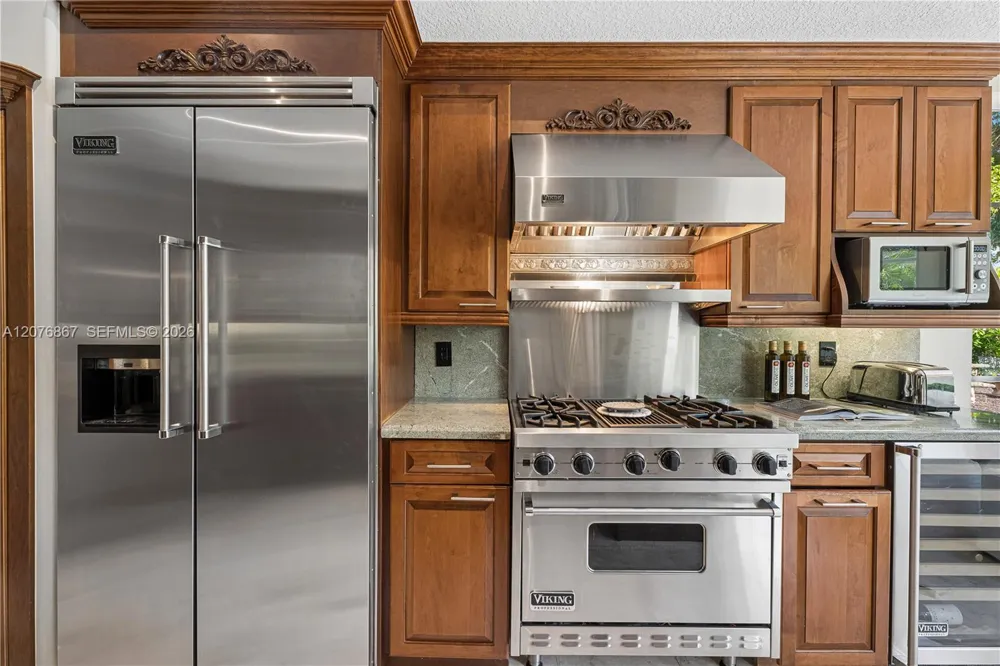 8445 SW 163rd Ter Palmetto Bay, FL 33157