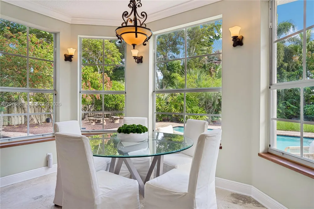 8445 SW 163rd Ter Palmetto Bay, FL 33157