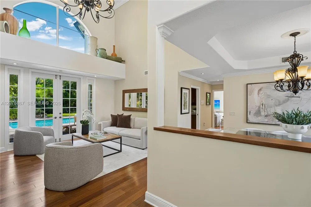 8445 SW 163rd Ter Palmetto Bay, FL 33157