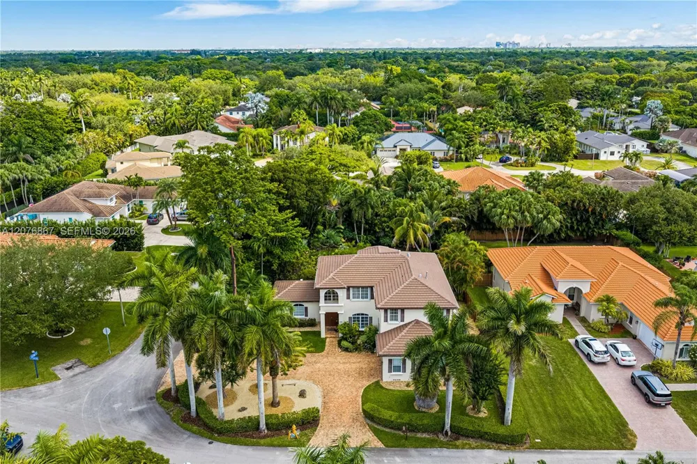 8445 SW 163rd Ter Palmetto Bay, FL 33157