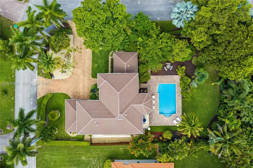8445 SW 163rd Ter Palmetto Bay, FL 33157