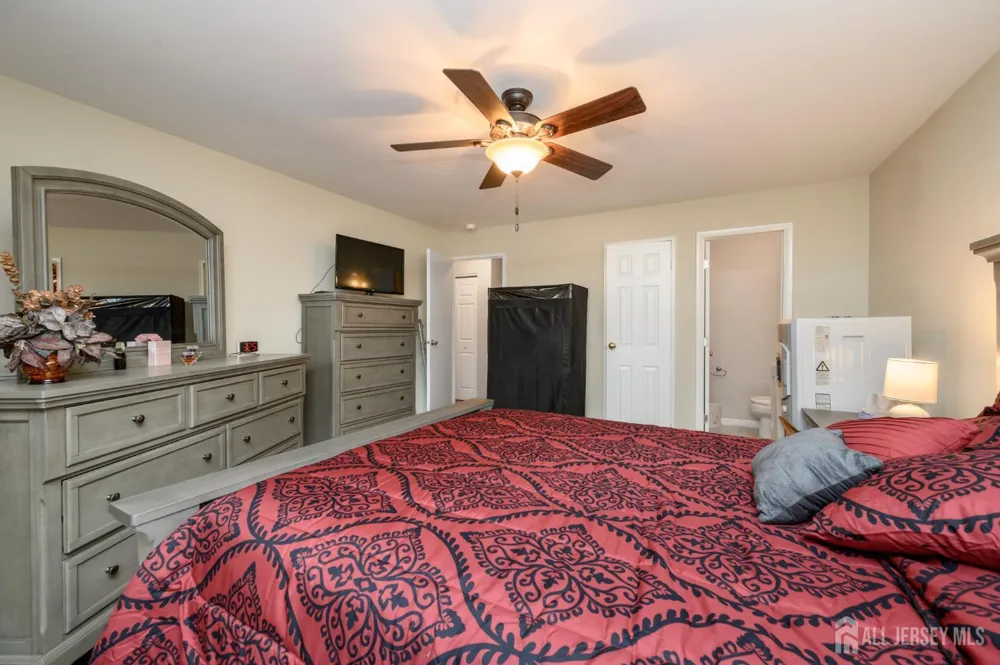 18 Deanna Drive #47 Hillsborough, NJ 08844