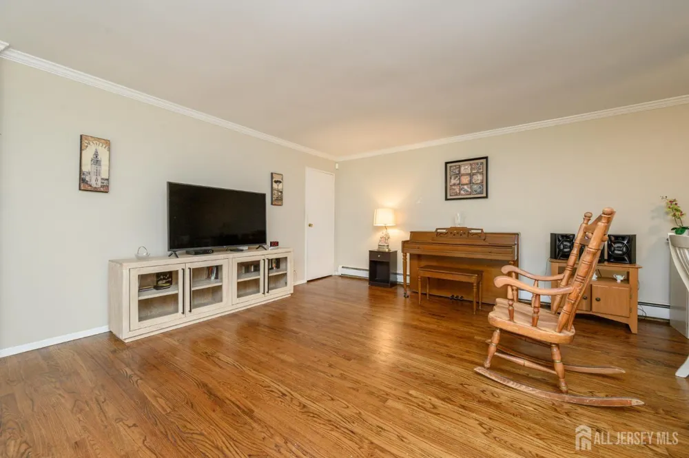 18 Deanna Drive #47 Hillsborough, NJ 08844
