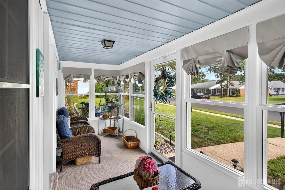 976 Aberdeen Drive Lakewood, NJ 08701