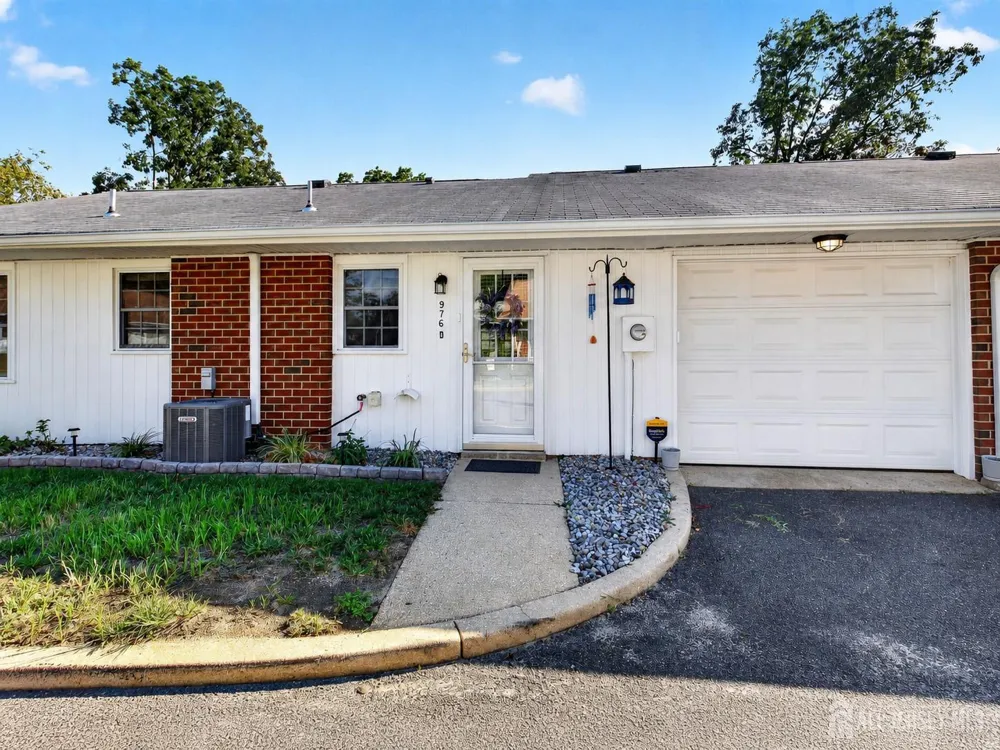 976 Aberdeen Drive Lakewood, NJ 08701