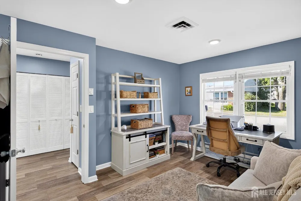 976 Aberdeen Drive Lakewood, NJ 08701