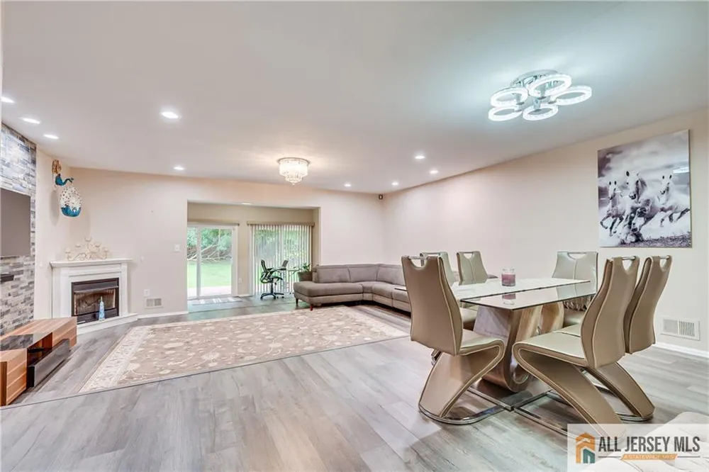 45 Morgan Place #45 East Brunswick, NJ 08816