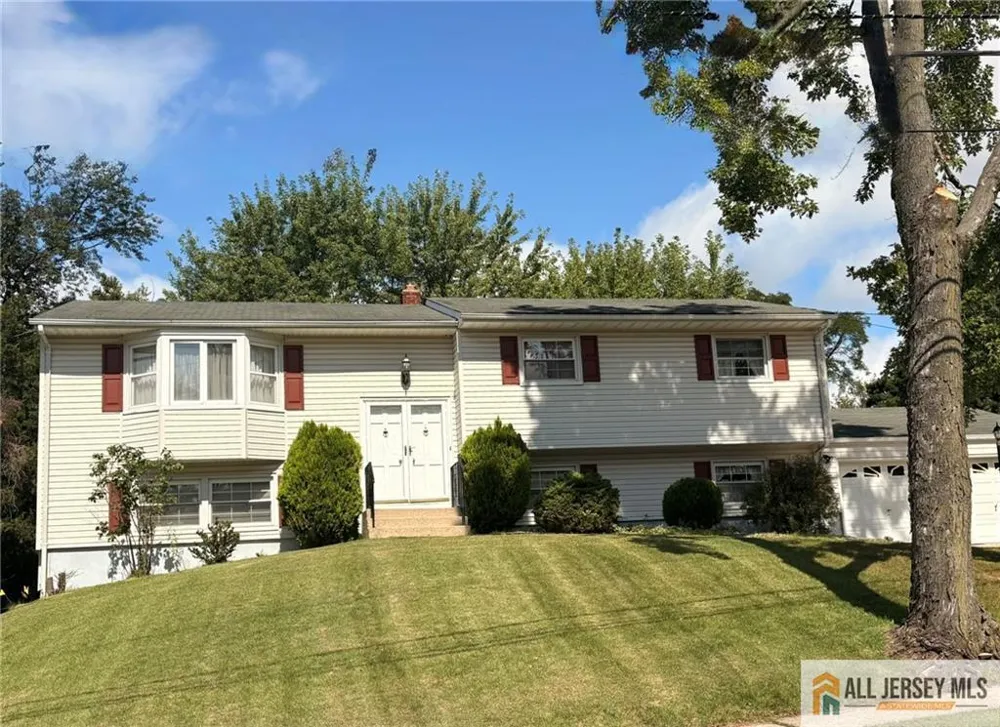 35 Wellington Road East Brunswick, NJ 08816