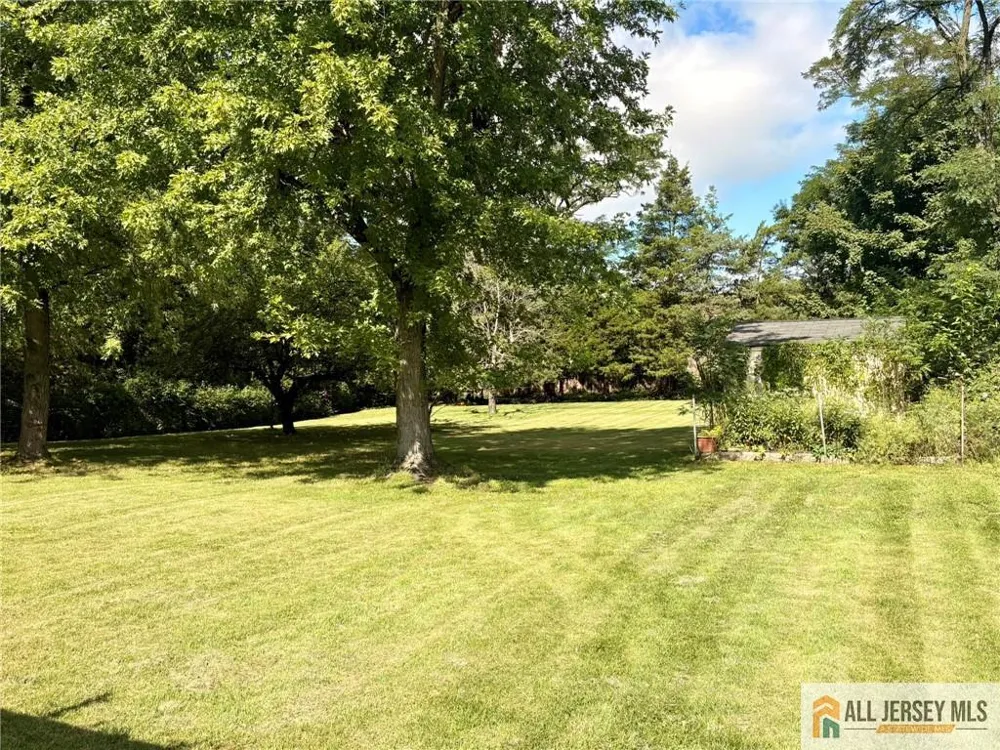 35 Wellington Road East Brunswick, NJ 08816