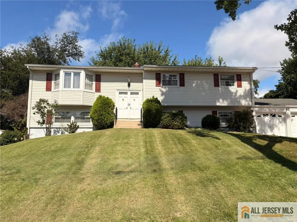 35 Wellington Road East Brunswick, NJ 08816