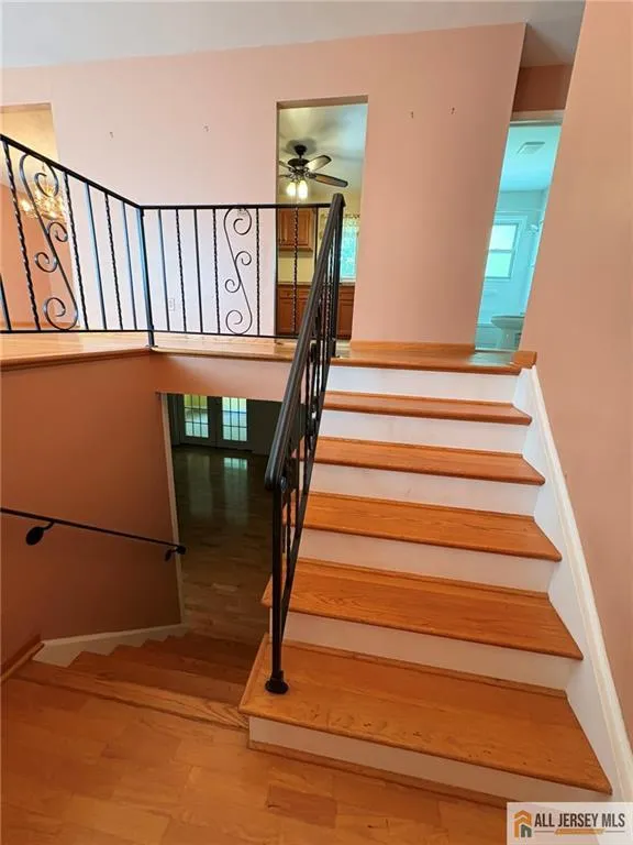 35 Wellington Road East Brunswick, NJ 08816