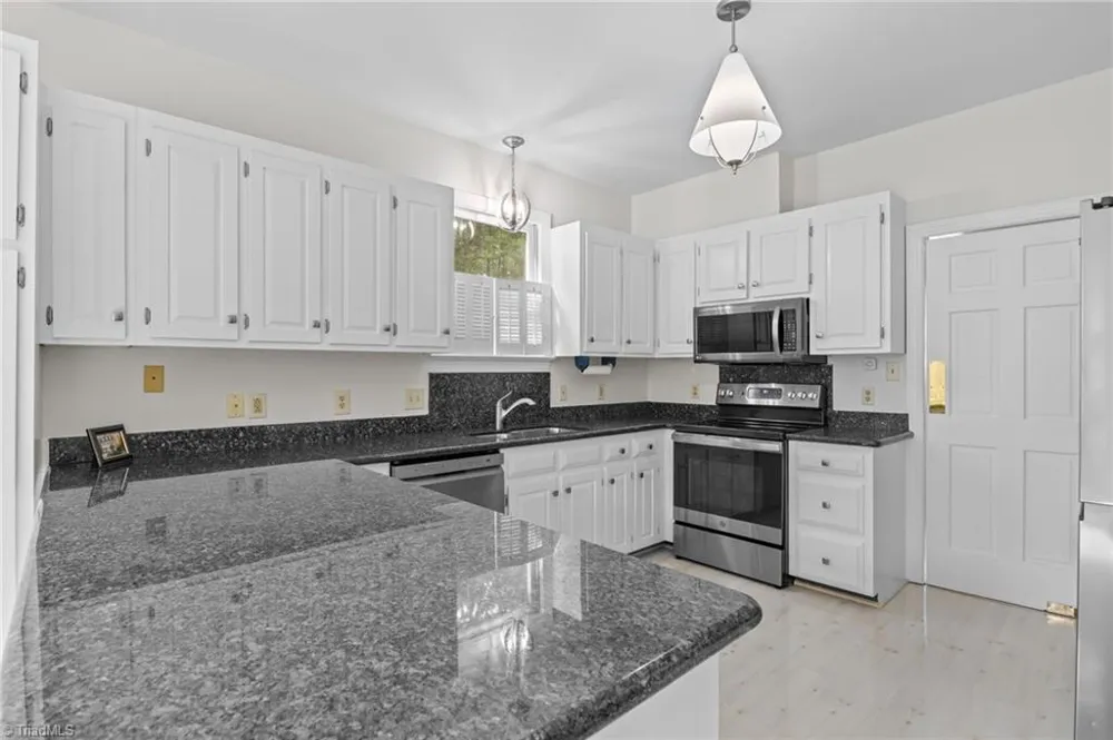 25 Saint Andrews Court Durham, NC 27707
