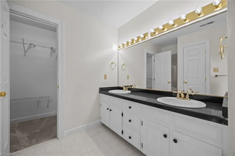 25 Saint Andrews Court Durham, NC 27707