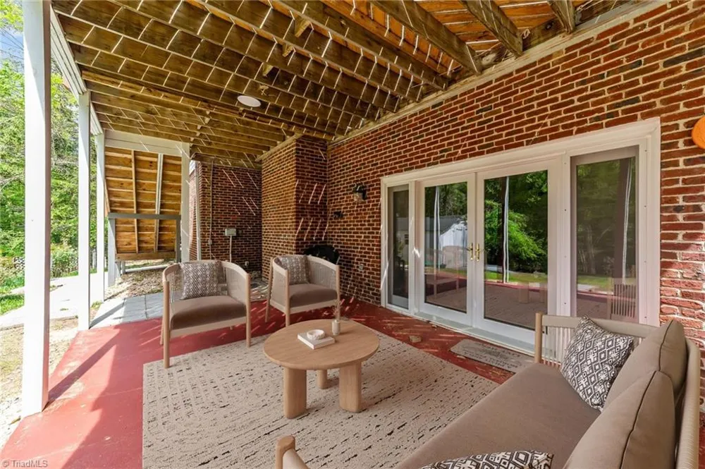 25 Saint Andrews Court Durham, NC 27707