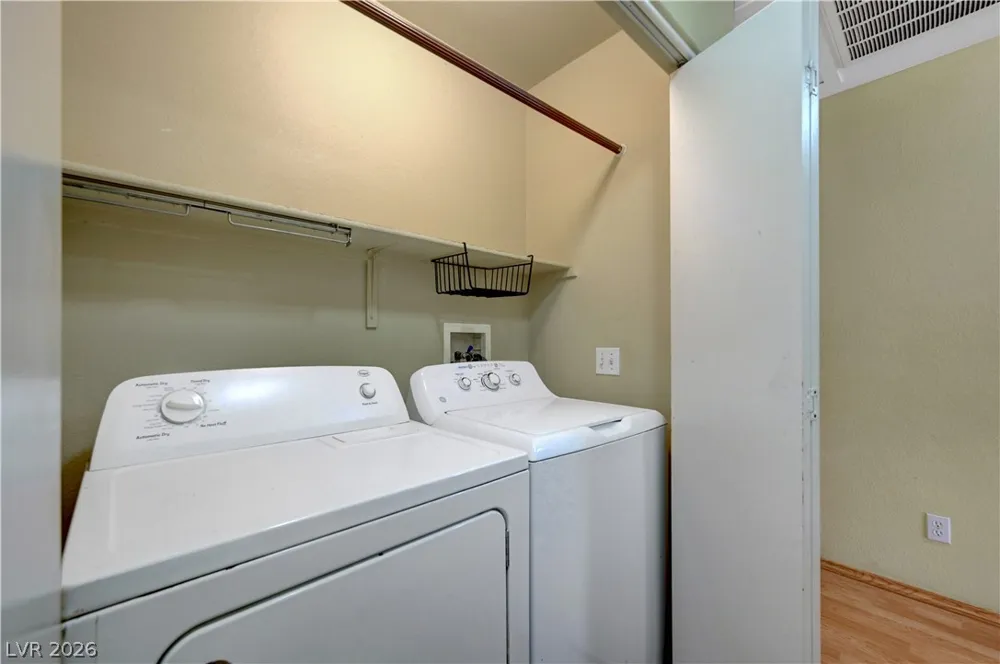 1207 Jarbridge Road Las Vegas, NV 89110