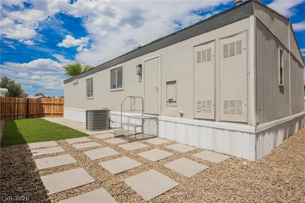 2774 Rainer Court Las Vegas, NV 89142