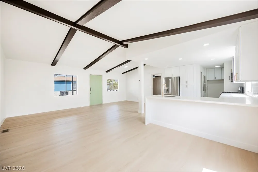 2774 Rainer Court Las Vegas, NV 89142