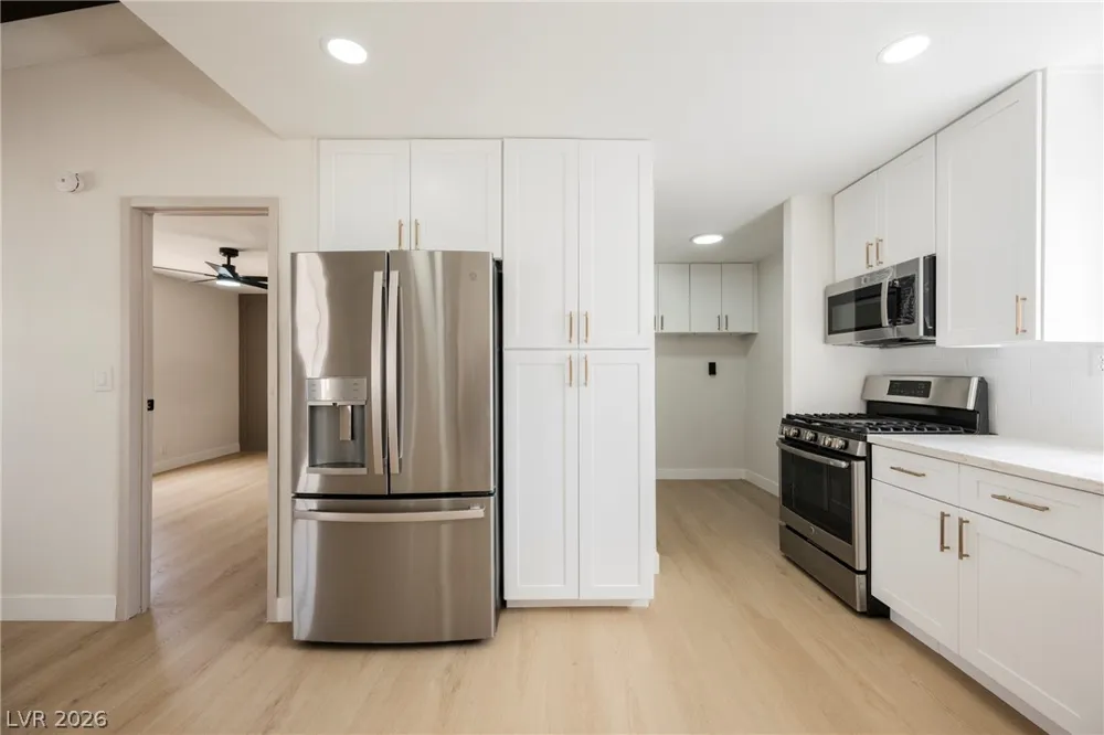 2774 Rainer Court Las Vegas, NV 89142