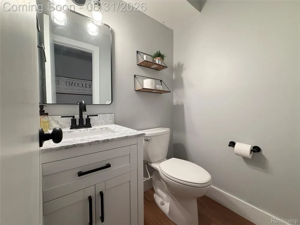 3786 Hazelton Avenue Rochester Hills City, MI 48307