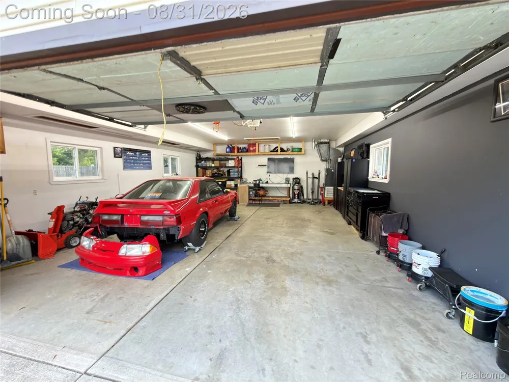 3786 Hazelton Avenue Rochester Hills City, MI 48307