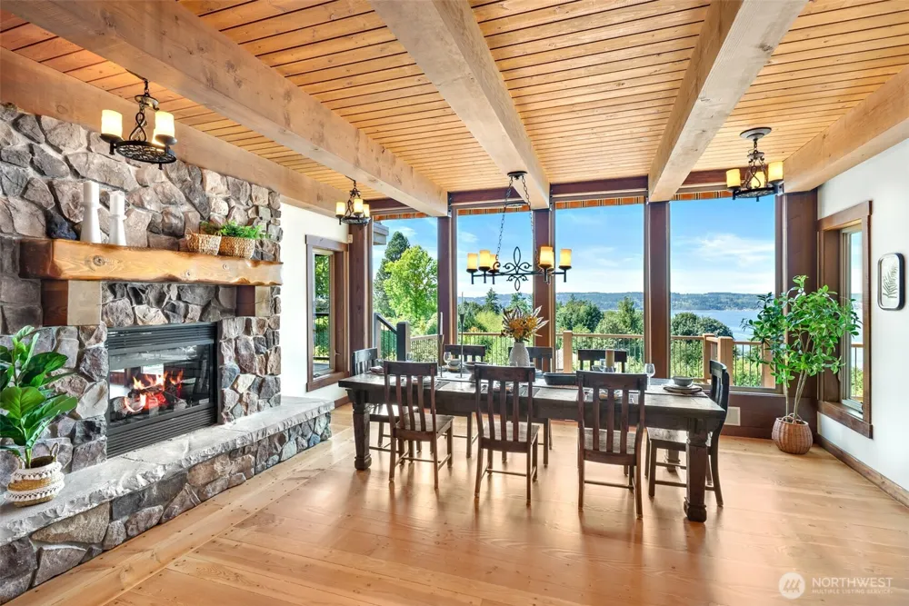 744 Loveland Avenue Mukilteo, WA 98275
